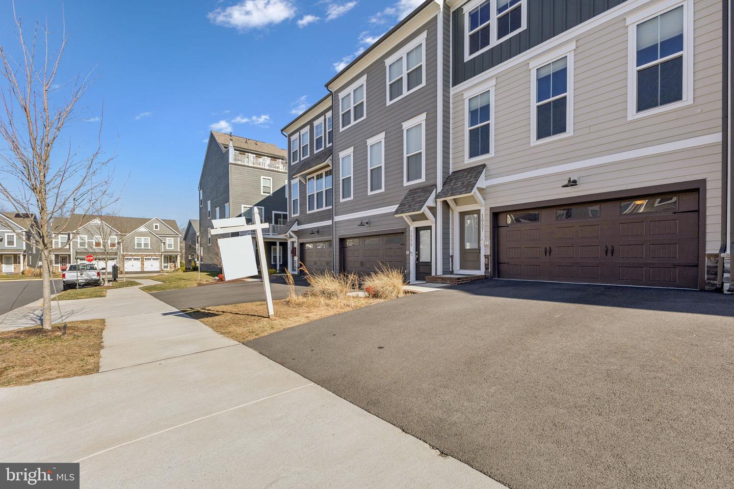 1697 BEECH LEAF ST, DUMFRIES, Virginia 22026, 3 Bedrooms Bedrooms, ,3 BathroomsBathrooms,Residential,For sale,1697 BEECH LEAF ST,VAPW2111106 MLS # VAPW2111106 1697 BEECH LEAF ST, DUMFRIES, Virginia 22026, 3 Bedrooms Bedrooms, ,3 BathroomsBathrooms,Residential,For sale,1697 BEECH LEAF ST,VAPW2111106 MLS # VAPW2111106