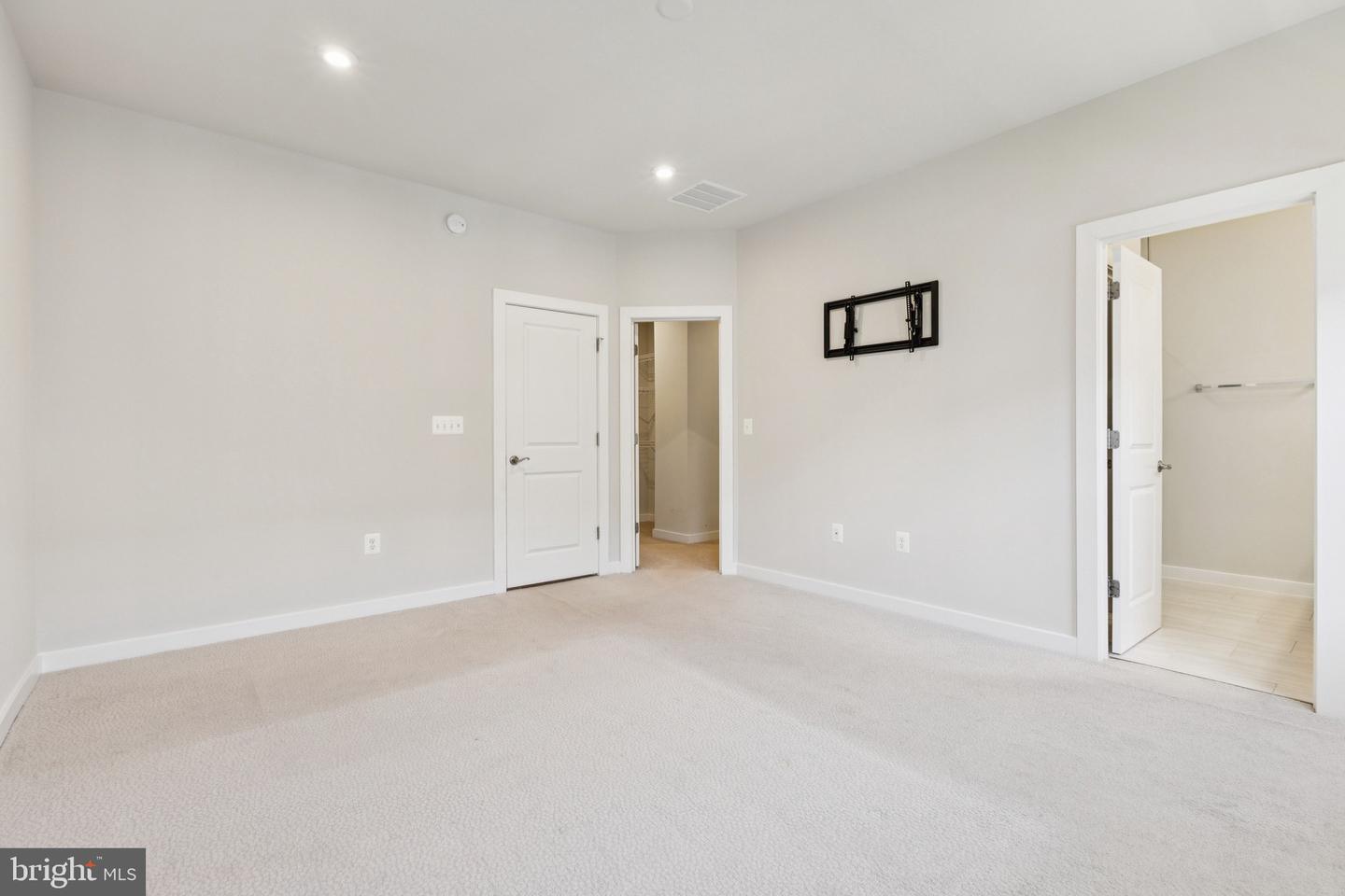 1697 BEECH LEAF ST, DUMFRIES, Virginia 22026, 3 Bedrooms Bedrooms, ,3 BathroomsBathrooms,Residential,For sale,1697 BEECH LEAF ST,VAPW2111106 MLS # VAPW2111106 1697 BEECH LEAF ST, DUMFRIES, Virginia 22026, 3 Bedrooms Bedrooms, ,3 BathroomsBathrooms,Residential,For sale,1697 BEECH LEAF ST,VAPW2111106 MLS # VAPW2111106