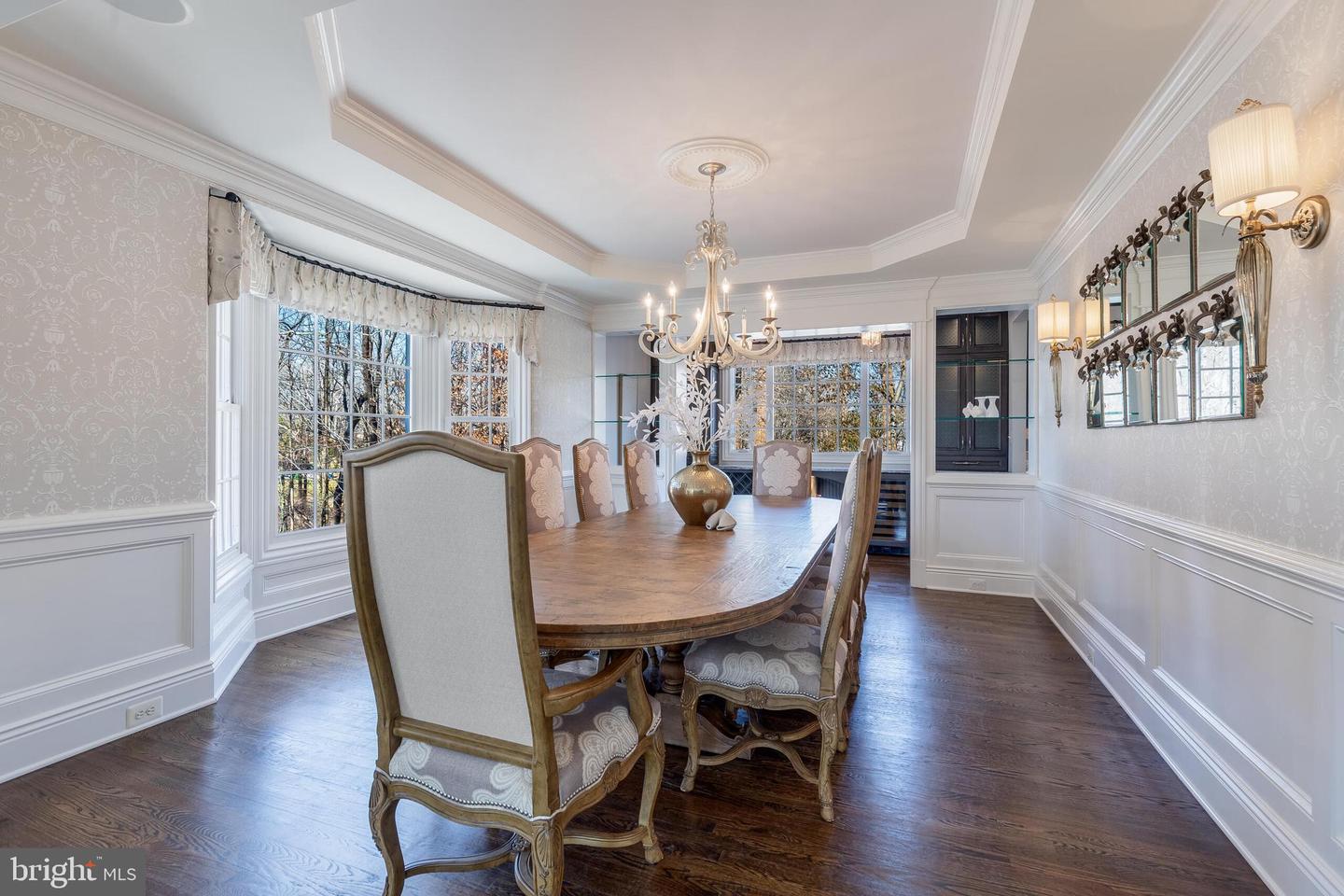 6020 COPELY LN, MCLEAN, Virginia 22101, 6 Bedrooms Bedrooms, ,6 BathroomsBathrooms,Residential,For sale,6020 COPELY LN,VAFX2287254 MLS # VAFX2287254