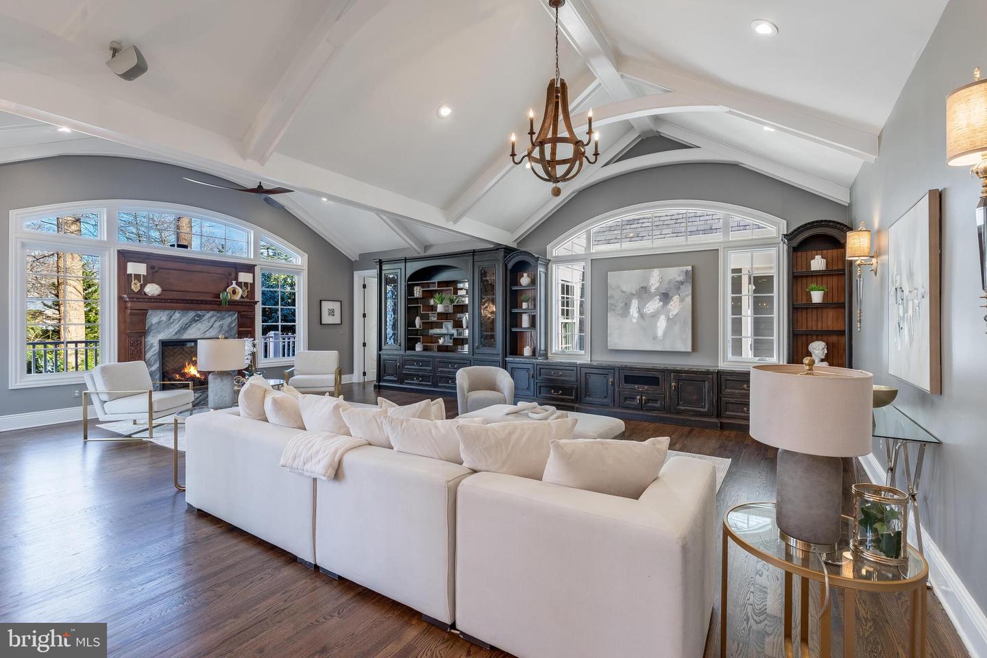 6020 COPELY LN, MCLEAN, Virginia 22101, 6 Bedrooms Bedrooms, ,6 BathroomsBathrooms,Residential,For sale,6020 COPELY LN,VAFX2287254 MLS # VAFX2287254