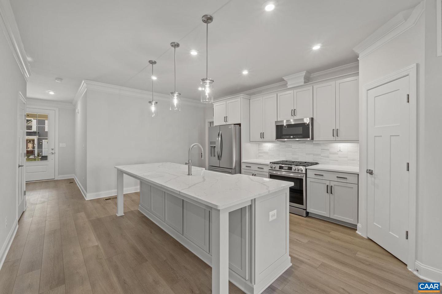 4B-430 BELVEDERE BLVD, CHARLOTTESVILLE, Virginia 22901, 4 Bedrooms Bedrooms, ,3 BathroomsBathrooms,Residential,For sale,4B-430 BELVEDERE BLVD,672771 MLS # 672771