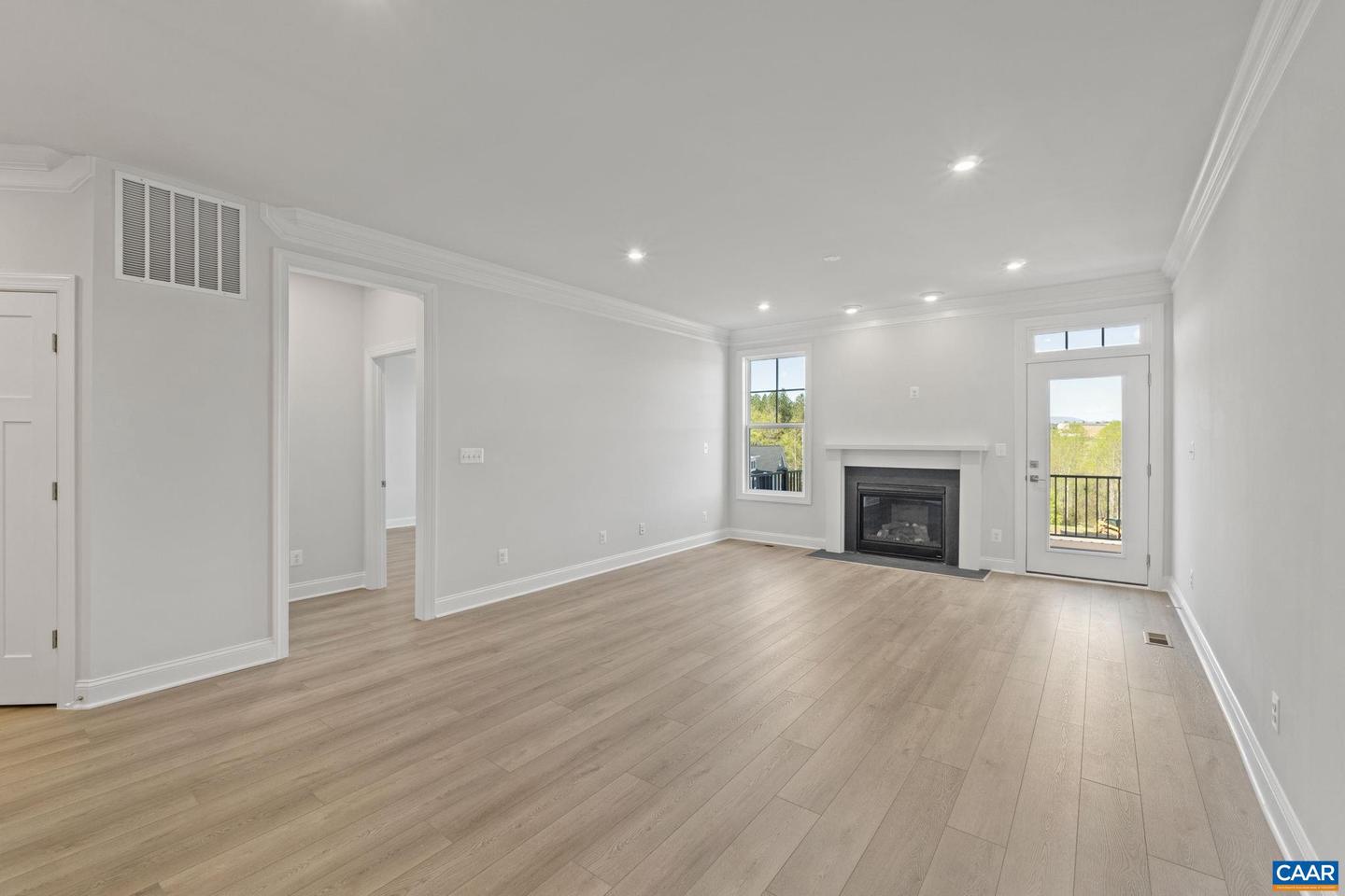 4B-430 BELVEDERE BLVD, CHARLOTTESVILLE, Virginia 22901, 4 Bedrooms Bedrooms, ,3 BathroomsBathrooms,Residential,For sale,4B-430 BELVEDERE BLVD,672771 MLS # 672771