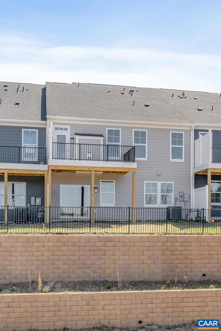 4B-430 BELVEDERE BLVD, CHARLOTTESVILLE, Virginia 22901, 4 Bedrooms Bedrooms, ,3 BathroomsBathrooms,Residential,For sale,4B-430 BELVEDERE BLVD,672771 MLS # 672771