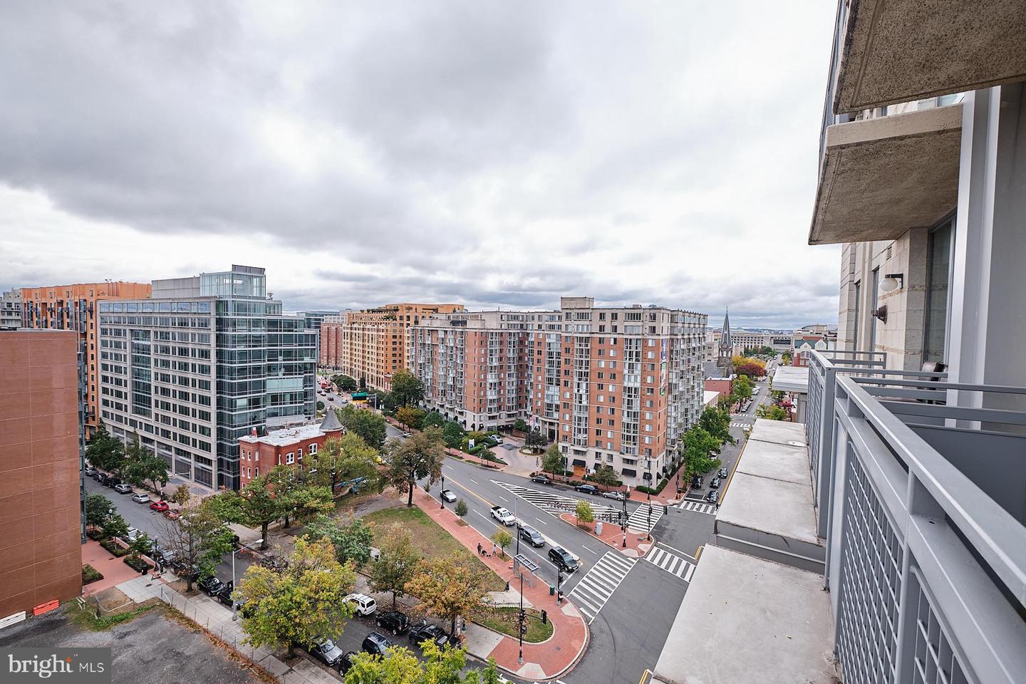 555 MASSACHUSETTS AVE NW #1306, WASHINGTON, District Of Columbia 20001, 1 Bedroom Bedrooms, ,1 BathroomBathrooms,Residential,For sale,555 MASSACHUSETTS AVE NW #1306,DCDC2242976 MLS # DCDC2242976 555 MASSACHUSETTS AVE NW #1306, WASHINGTON, District Of Columbia 20001, 1 Bedroom Bedrooms, ,1 BathroomBathrooms,Residential,For sale,555 MASSACHUSETTS AVE NW #1306,DCDC2242976 MLS # DCDC2242976