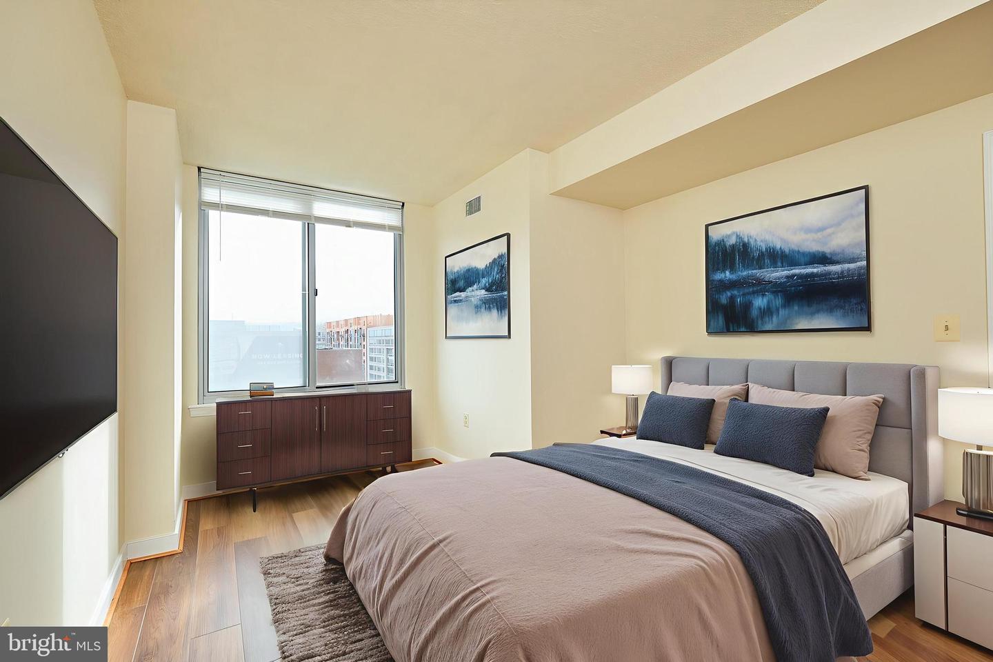 555 MASSACHUSETTS AVE NW #1306, WASHINGTON, District Of Columbia 20001, 1 Bedroom Bedrooms, ,1 BathroomBathrooms,Residential,For sale,555 MASSACHUSETTS AVE NW #1306,DCDC2242976 MLS # DCDC2242976 555 MASSACHUSETTS AVE NW #1306, WASHINGTON, District Of Columbia 20001, 1 Bedroom Bedrooms, ,1 BathroomBathrooms,Residential,For sale,555 MASSACHUSETTS AVE NW #1306,DCDC2242976 MLS # DCDC2242976