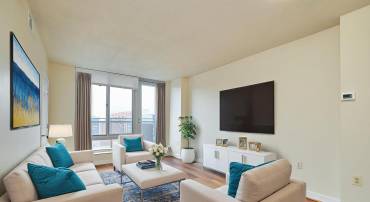 555 MASSACHUSETTS AVE NW #1306, WASHINGTON, District Of Columbia 20001, 1 Bedroom Bedrooms, ,1 BathroomBathrooms,Residential,For sale,555 MASSACHUSETTS AVE NW #1306,DCDC2242976 MLS # DCDC2242976