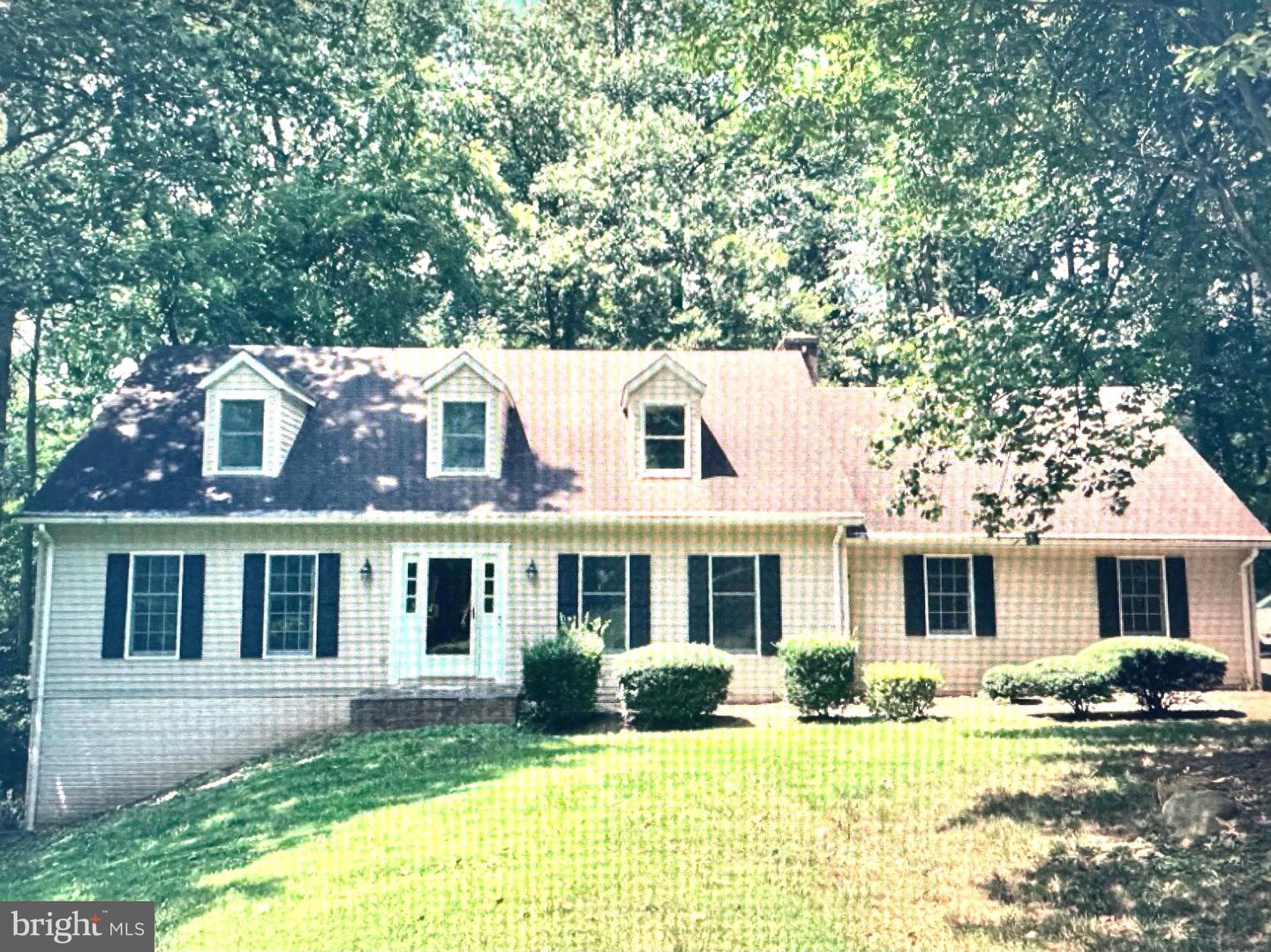 5769 PENDLETON LN, WARRENTON, Virginia 20187, 5 Bedrooms Bedrooms, ,3 BathroomsBathrooms,Residential,For sale,5769 PENDLETON LN,VAFQ2018594 MLS # VAFQ2018594