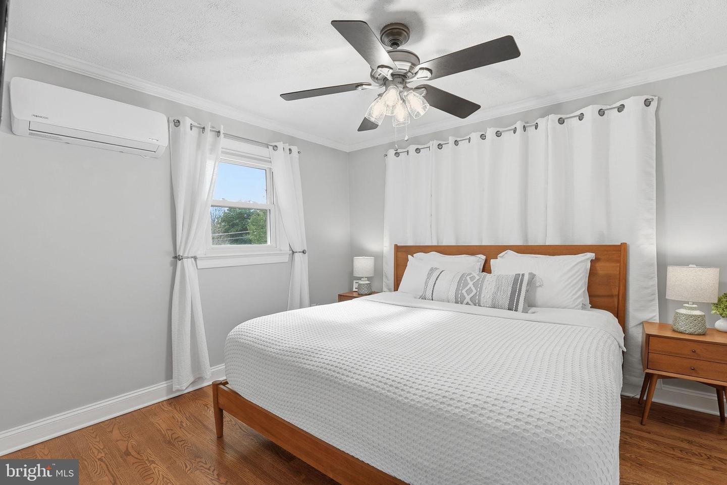 6803 DERRELL CT, ALEXANDRIA, Virginia 22307, 3 Bedrooms Bedrooms, 13 Rooms Rooms,2 BathroomsBathrooms,Residential,For sale,6803 DERRELL CT,VAFX2282060 MLS # VAFX2282060