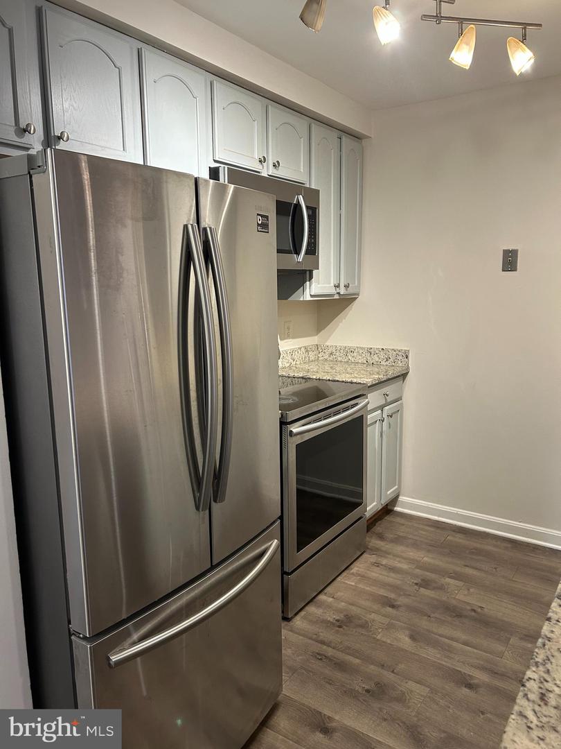 13513 ORCHARD DR #3513, CLIFTON, Virginia 20124, 2 Bedrooms Bedrooms, ,1 BathroomBathrooms,Residential,For sale,13513 ORCHARD DR #3513,VAFX2282424 MLS # VAFX2282424