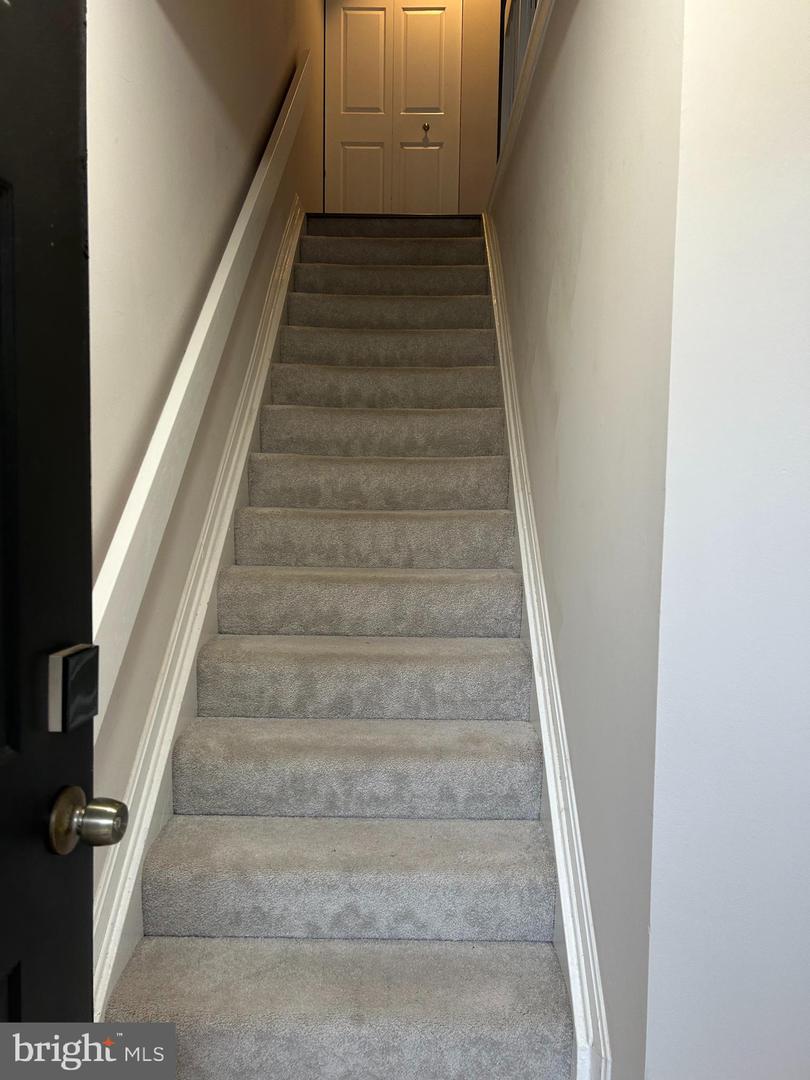 13513 ORCHARD DR #3513, CLIFTON, Virginia 20124, 2 Bedrooms Bedrooms, ,1 BathroomBathrooms,Residential,For sale,13513 ORCHARD DR #3513,VAFX2282424 MLS # VAFX2282424