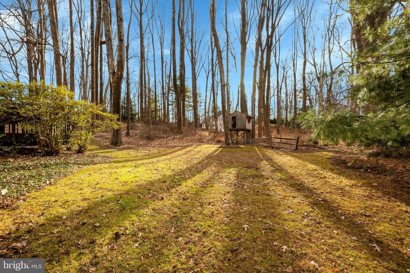 11273-A WAPLES MILL RD, OAKTON, Virginia 22124, 4 Bedrooms Bedrooms, ,2 BathroomsBathrooms,Residential,For sale,11273-A WAPLES MILL RD,VAFX2282444 MLS # VAFX2282444