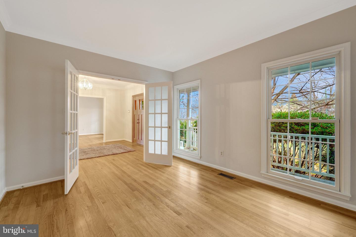 11273-A WAPLES MILL RD, OAKTON, Virginia 22124, 4 Bedrooms Bedrooms, ,2 BathroomsBathrooms,Residential,For sale,11273-A WAPLES MILL RD,VAFX2282444 MLS # VAFX2282444