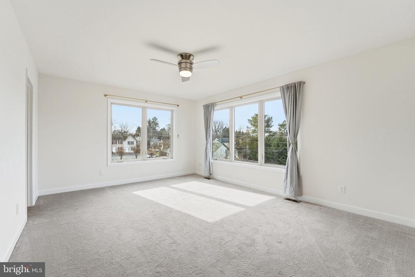 139 OAK VIEW ST, CULPEPER, Virginia 22701, 3 Bedrooms Bedrooms, ,2 BathroomsBathrooms,Residential,For sale,139 OAK VIEW ST,VACU2012472 MLS # VACU2012472