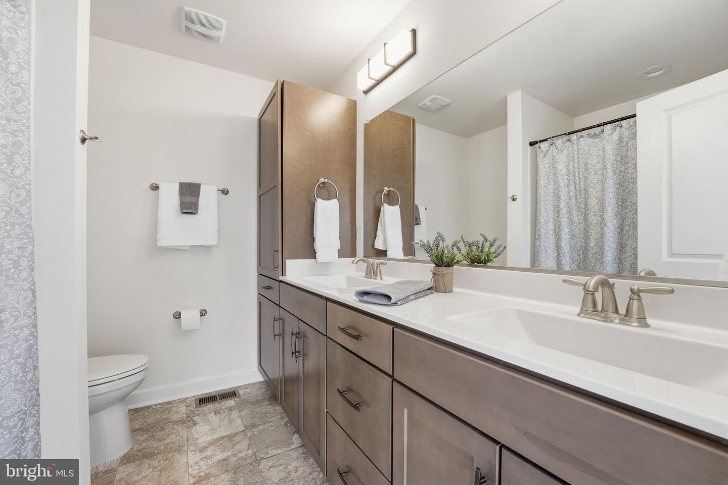 139 OAK VIEW ST, CULPEPER, Virginia 22701, 3 Bedrooms Bedrooms, ,2 BathroomsBathrooms,Residential,For sale,139 OAK VIEW ST,VACU2012472 MLS # VACU2012472