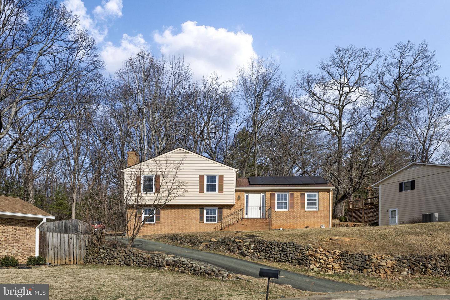 1703 VERMIRA PL, CHARLOTTESVILLE, Virginia 22901, 4 Bedrooms Bedrooms, ,3 BathroomsBathrooms,Residential,For sale,1703 VERMIRA PL,VAAB2001148 MLS # VAAB2001148