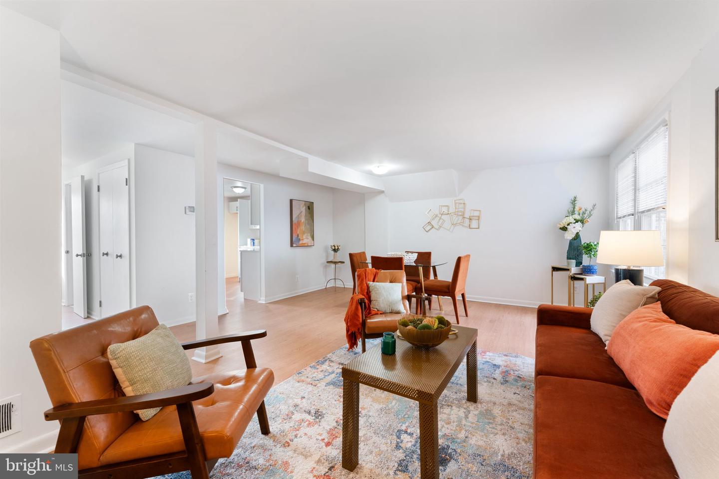 3901 6TH ST N #C, ARLINGTON, Virginia 22203, 2 Bedrooms Bedrooms, ,2 BathroomsBathrooms,Residential,For sale,3901 6TH ST N #C,VAAR2068078 MLS # VAAR2068078