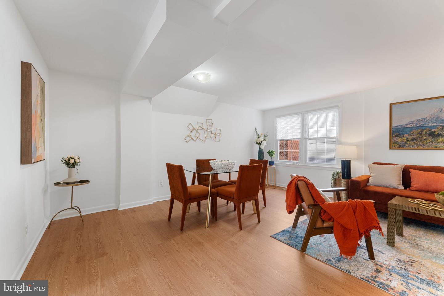 3901 6TH ST N #C, ARLINGTON, Virginia 22203, 2 Bedrooms Bedrooms, ,2 BathroomsBathrooms,Residential,For sale,3901 6TH ST N #C,VAAR2068078 MLS # VAAR2068078