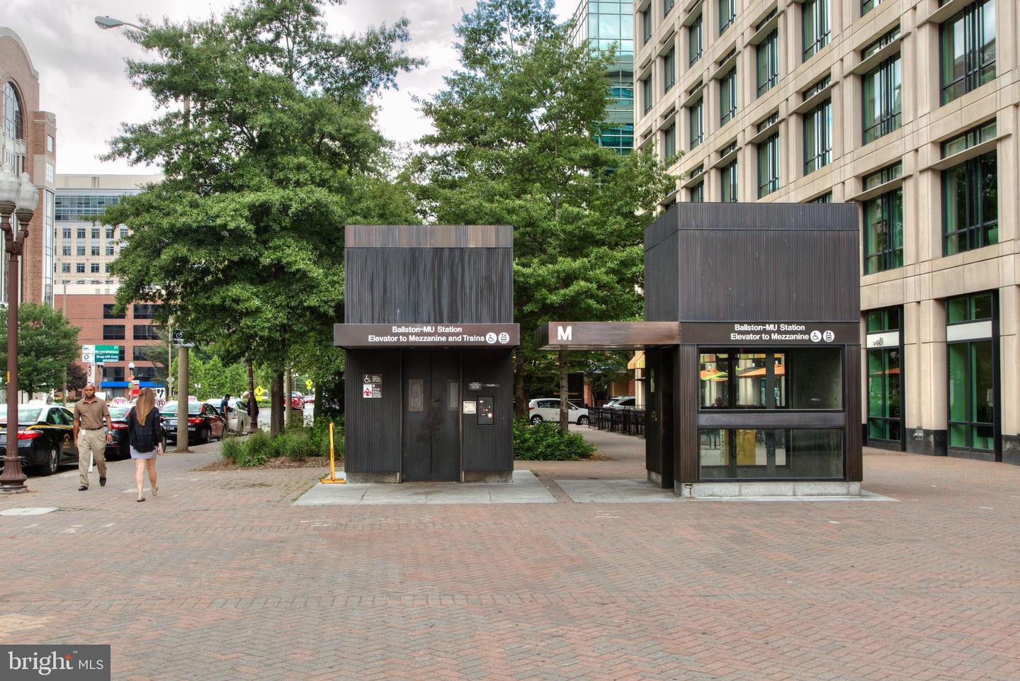 3901 6TH ST N #C, ARLINGTON, Virginia 22203, 2 Bedrooms Bedrooms, ,2 BathroomsBathrooms,Residential,For sale,3901 6TH ST N #C,VAAR2068078 MLS # VAAR2068078