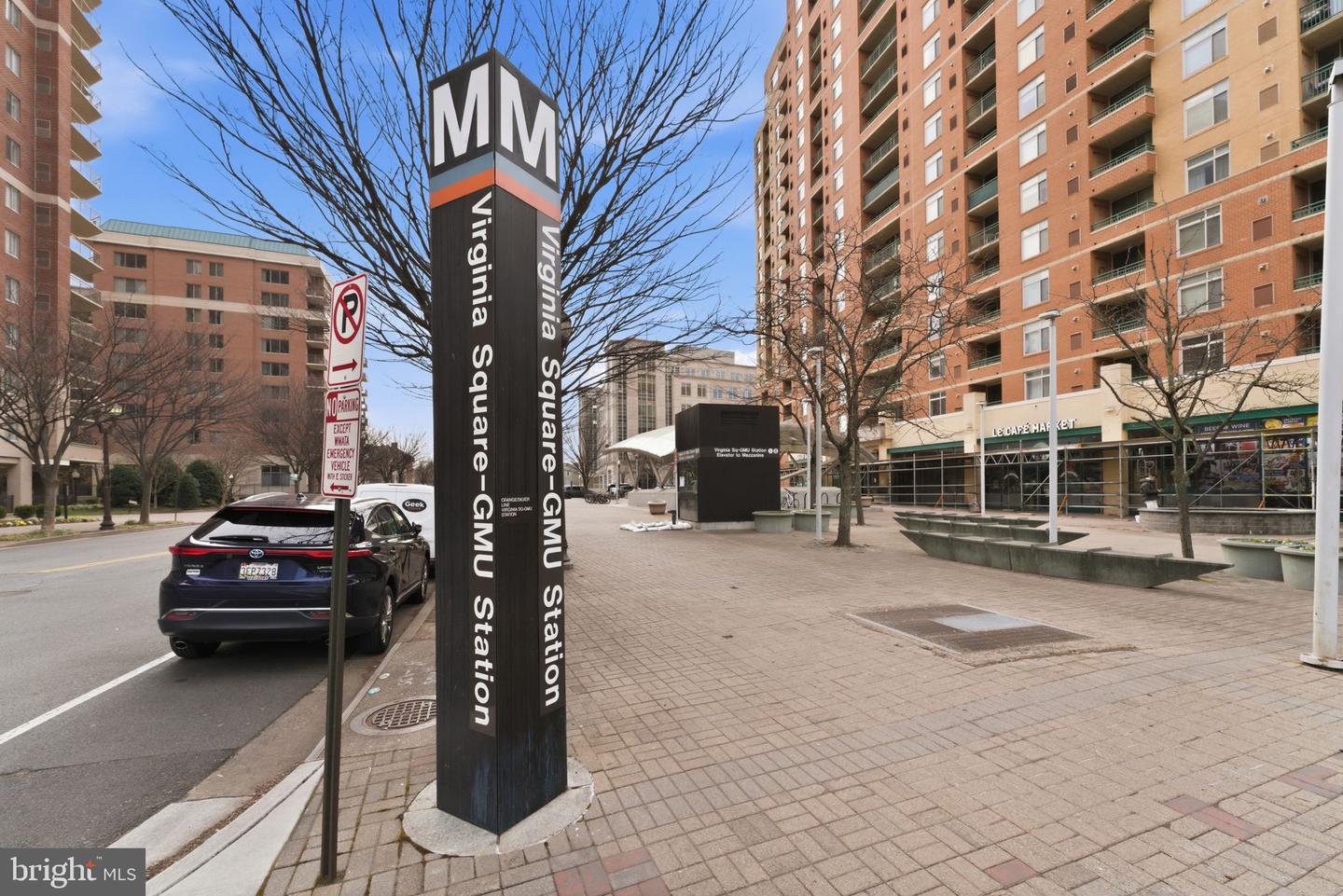 3901 6TH ST N #C, ARLINGTON, Virginia 22203, 2 Bedrooms Bedrooms, ,2 BathroomsBathrooms,Residential,For sale,3901 6TH ST N #C,VAAR2068078 MLS # VAAR2068078