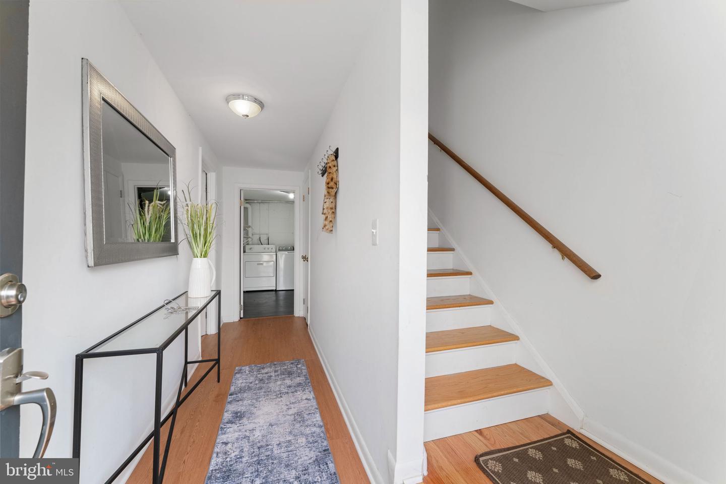 3901 6TH ST N #C, ARLINGTON, Virginia 22203, 2 Bedrooms Bedrooms, ,2 BathroomsBathrooms,Residential,For sale,3901 6TH ST N #C,VAAR2068078 MLS # VAAR2068078