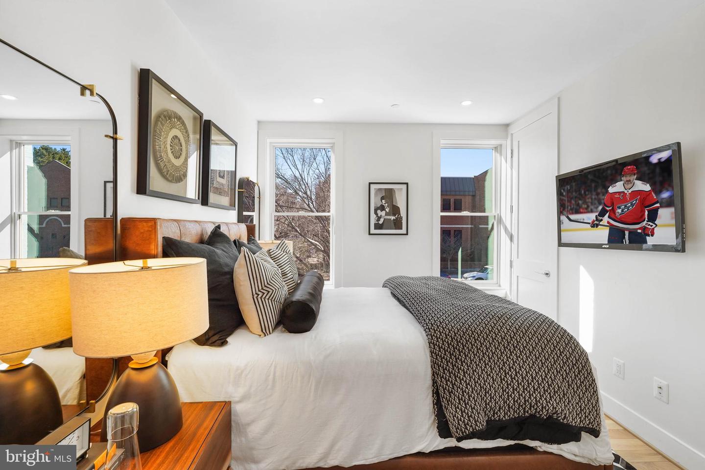 1237 W ST NW #B, WASHINGTON, District Of Columbia 20009, 2 Bedrooms Bedrooms, ,2 BathroomsBathrooms,Residential,For sale,1237 W ST NW #B,DCDC2242986 MLS # DCDC2242986