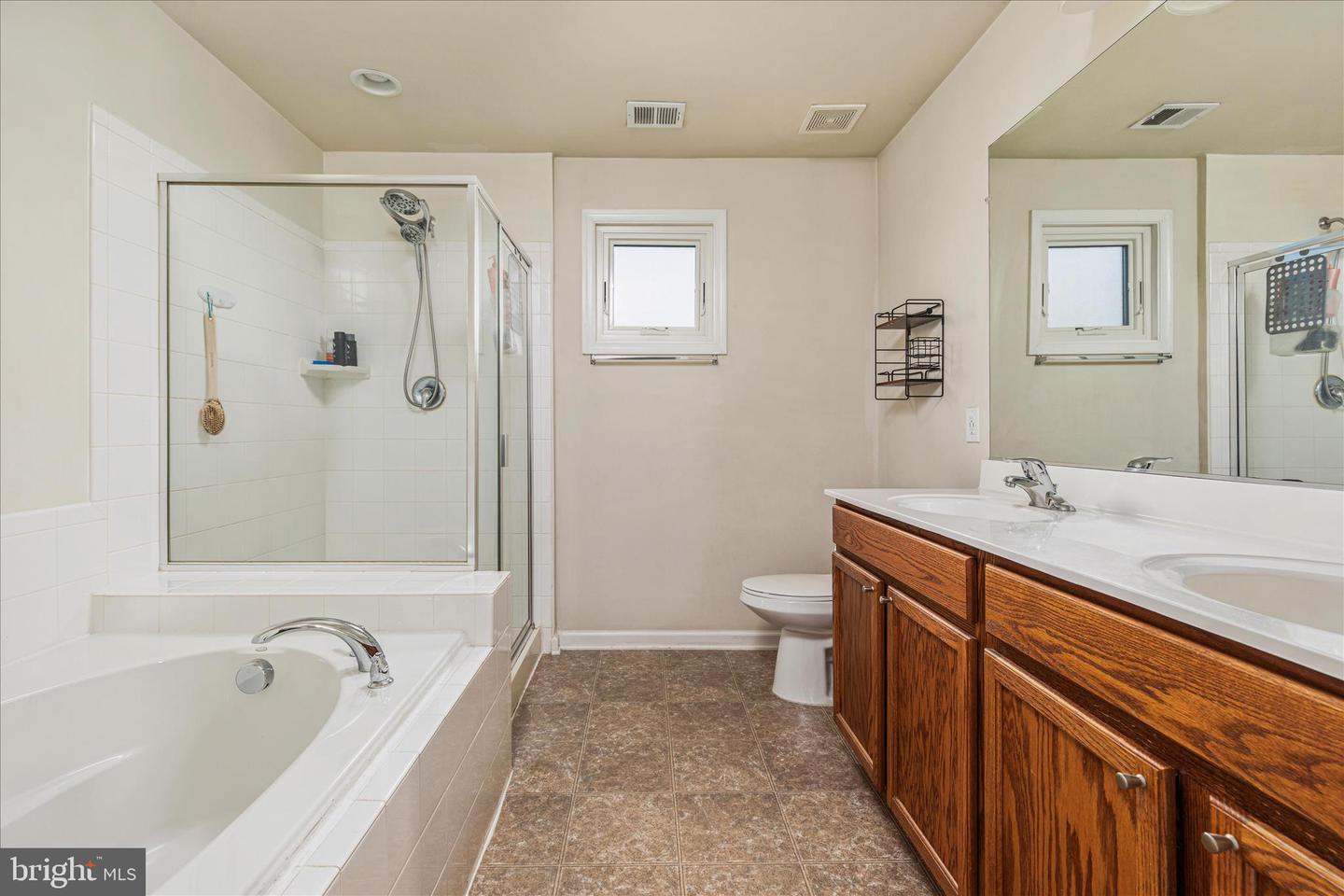 159 DOLLIE MAE LN, STEPHENS CITY, Virginia 22655, 6 Bedrooms Bedrooms, ,4 BathroomsBathrooms,Residential,For sale,159 DOLLIE MAE LN,VAFV2039194 MLS # VAFV2039194