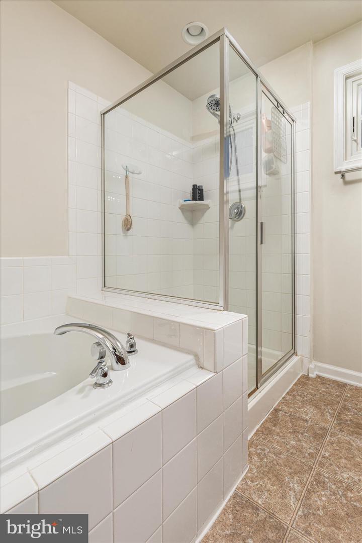 159 DOLLIE MAE LN, STEPHENS CITY, Virginia 22655, 6 Bedrooms Bedrooms, ,4 BathroomsBathrooms,Residential,For sale,159 DOLLIE MAE LN,VAFV2039194 MLS # VAFV2039194