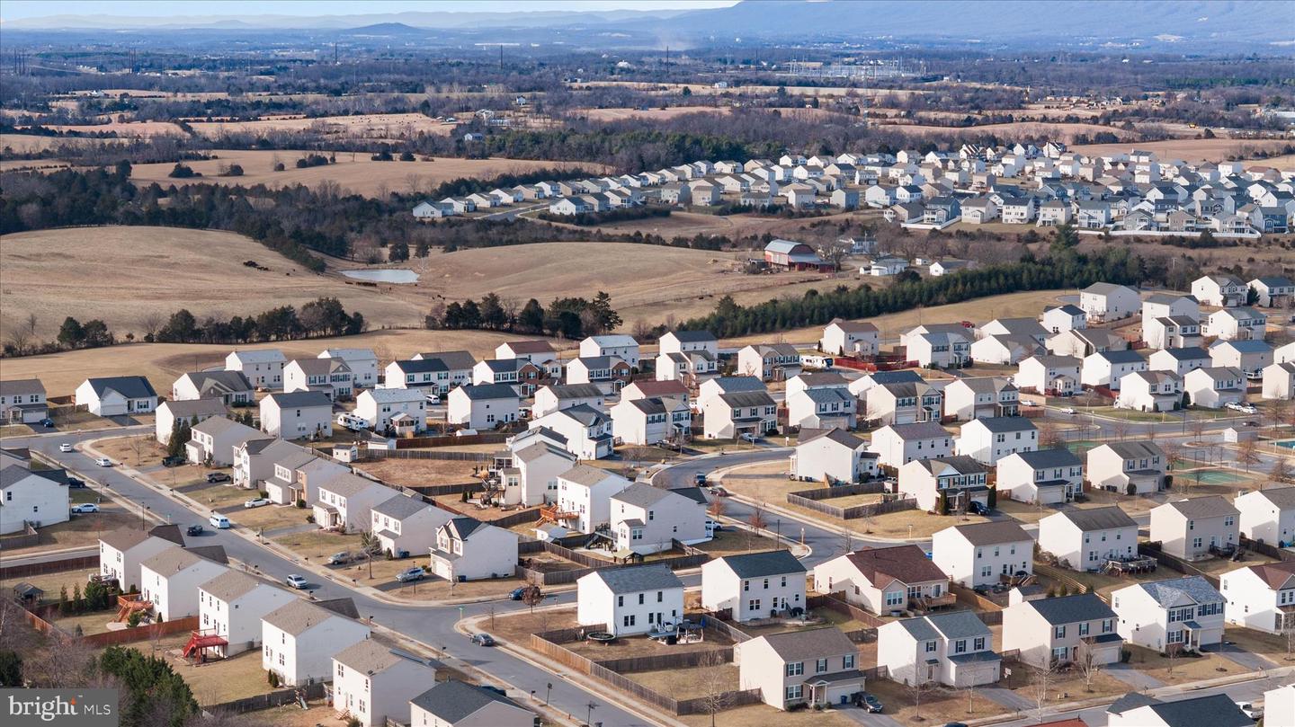 159 DOLLIE MAE LN, STEPHENS CITY, Virginia 22655, 6 Bedrooms Bedrooms, ,4 BathroomsBathrooms,Residential,For sale,159 DOLLIE MAE LN,VAFV2039194 MLS # VAFV2039194