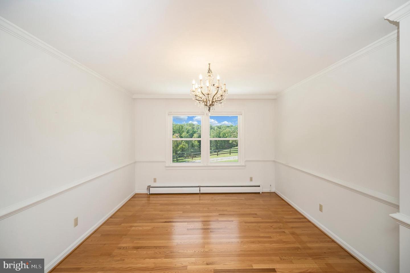 1306 HAWKINS LN, KING GEORGE, Virginia 22485, 5 Bedrooms Bedrooms, ,4 BathroomsBathrooms,Residential,For sale,1306 HAWKINS LN,VAKG2006896 MLS # VAKG2006896