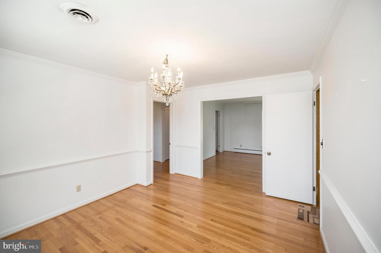 1306 HAWKINS LN, KING GEORGE, Virginia 22485, 5 Bedrooms Bedrooms, ,4 BathroomsBathrooms,Residential,For sale,1306 HAWKINS LN,VAKG2006896 MLS # VAKG2006896