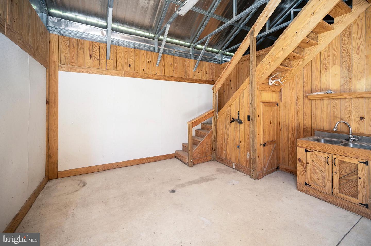 1306 HAWKINS LN, KING GEORGE, Virginia 22485, 5 Bedrooms Bedrooms, ,4 BathroomsBathrooms,Residential,For sale,1306 HAWKINS LN,VAKG2006896 MLS # VAKG2006896