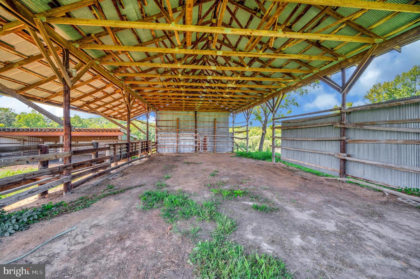 1306 HAWKINS LN, KING GEORGE, Virginia 22485, 5 Bedrooms Bedrooms, ,4 BathroomsBathrooms,Residential,For sale,1306 HAWKINS LN,VAKG2006896 MLS # VAKG2006896