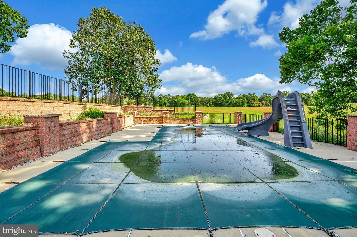 1306 HAWKINS LN, KING GEORGE, Virginia 22485, 5 Bedrooms Bedrooms, ,4 BathroomsBathrooms,Residential,For sale,1306 HAWKINS LN,VAKG2006896 MLS # VAKG2006896