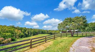 1306 HAWKINS LN, KING GEORGE, Virginia 22485, 5 Bedrooms Bedrooms, ,4 BathroomsBathrooms,Residential,For sale,1306 HAWKINS LN,VAKG2006896 MLS # VAKG2006896