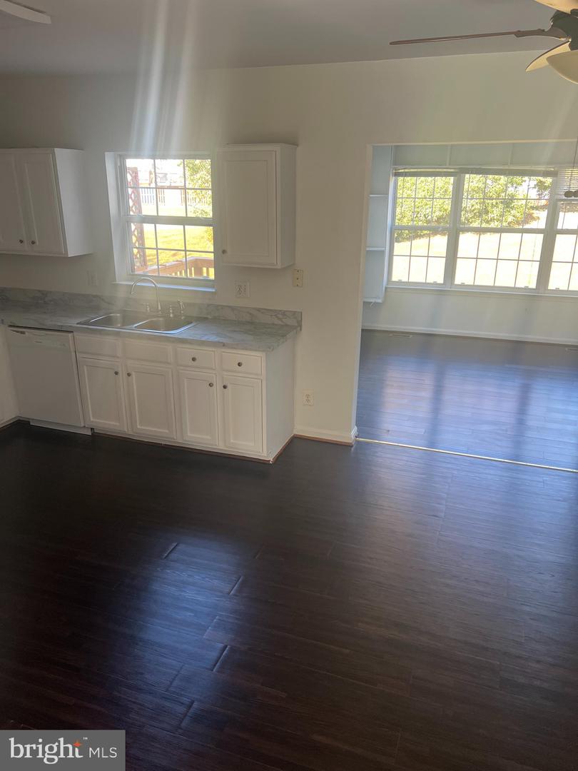 9418 BLACK HAWK CT, MANASSAS PARK, Virginia 20111, 3 Bedrooms Bedrooms, ,2 BathroomsBathrooms,Residential,For sale,9418 BLACK HAWK CT,VAMP2003348 MLS # VAMP2003348