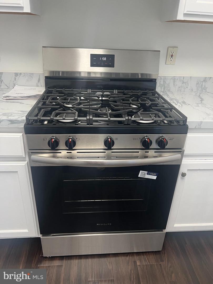 9418 BLACK HAWK CT, MANASSAS PARK, Virginia 20111, 3 Bedrooms Bedrooms, ,2 BathroomsBathrooms,Residential,For sale,9418 BLACK HAWK CT,VAMP2003348 MLS # VAMP2003348