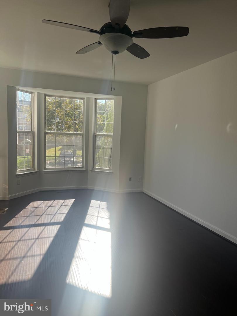 9418 BLACK HAWK CT, MANASSAS PARK, Virginia 20111, 3 Bedrooms Bedrooms, ,2 BathroomsBathrooms,Residential,For sale,9418 BLACK HAWK CT,VAMP2003348 MLS # VAMP2003348