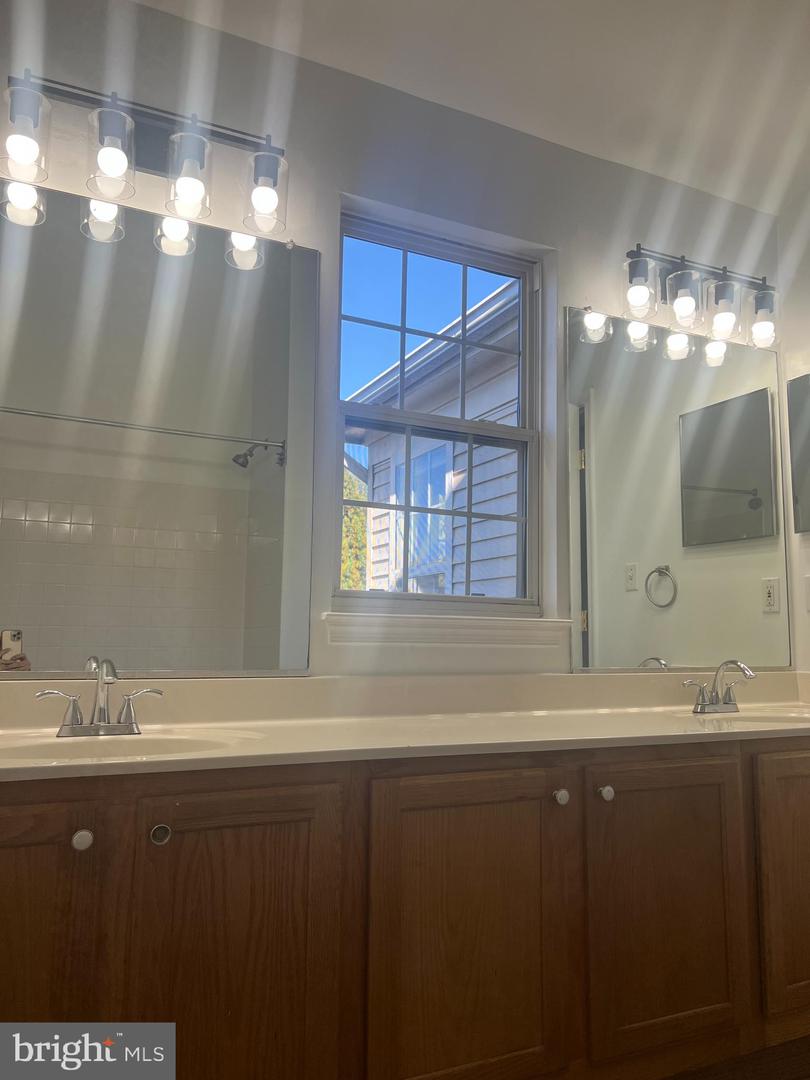 9418 BLACK HAWK CT, MANASSAS PARK, Virginia 20111, 3 Bedrooms Bedrooms, ,2 BathroomsBathrooms,Residential,For sale,9418 BLACK HAWK CT,VAMP2003348 MLS # VAMP2003348