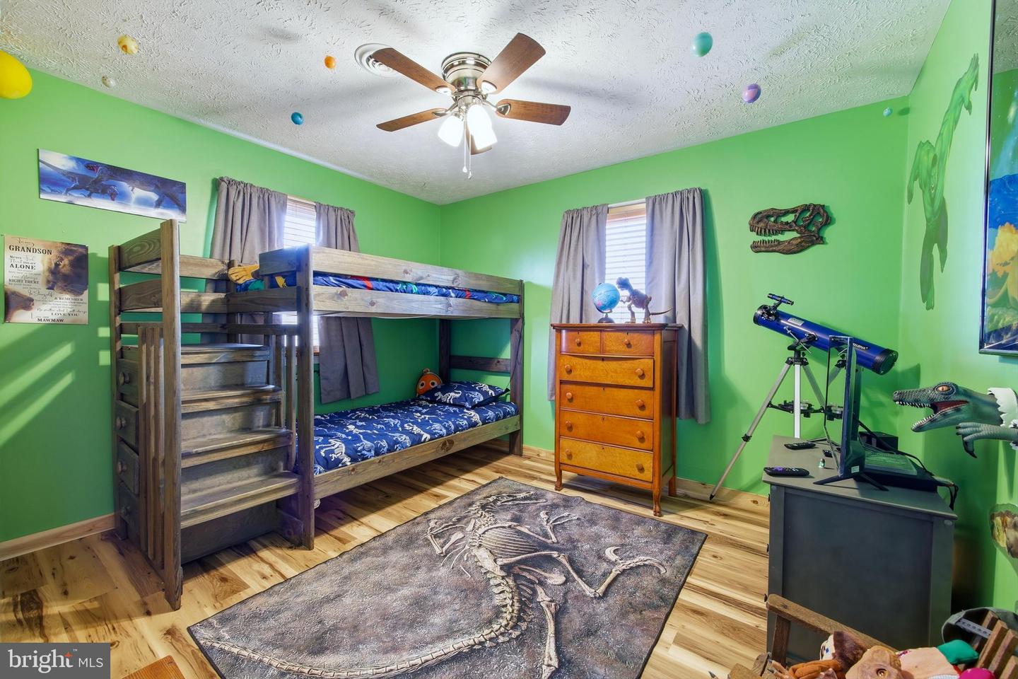 5911 SMITH CREEK RD, NEW MARKET, Virginia 22844, 4 Bedrooms Bedrooms, 7 Rooms Rooms,3 BathroomsBathrooms,Residential,For sale,5911 SMITH CREEK RD,VASH2013326 MLS # VASH2013326