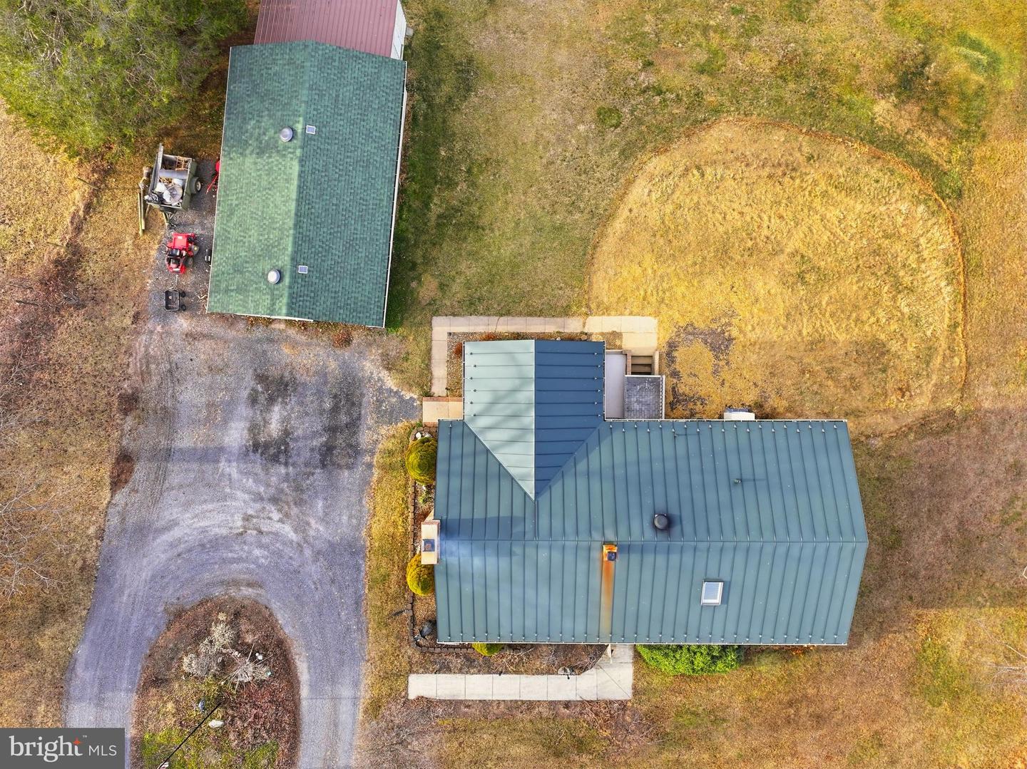 5911 SMITH CREEK RD, NEW MARKET, Virginia 22844, 4 Bedrooms Bedrooms, 7 Rooms Rooms,3 BathroomsBathrooms,Residential,For sale,5911 SMITH CREEK RD,VASH2013326 MLS # VASH2013326