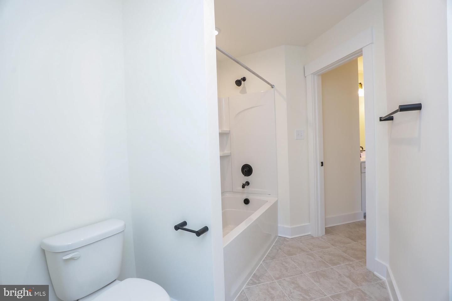 3170 THREE CHOPT RD, GUM SPRING, Virginia 23065, 5 Bedrooms Bedrooms, 11 Rooms Rooms,4 BathroomsBathrooms,Residential,For sale,3170 THREE CHOPT RD,VALA2009200 MLS # VALA2009200