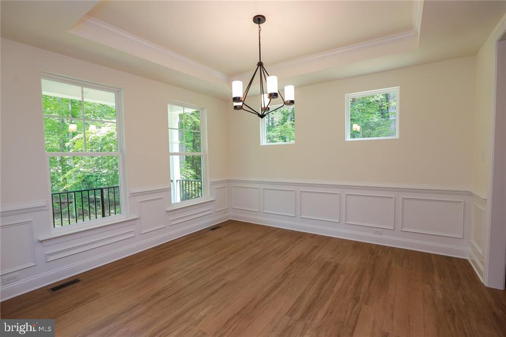 3911 JETT CT, GUM SPRING, Virginia 23065, 5 Bedrooms Bedrooms, 9 Rooms Rooms,3 BathroomsBathrooms,Residential,For sale,3911 JETT CT,VAGO2000422 MLS # VAGO2000422