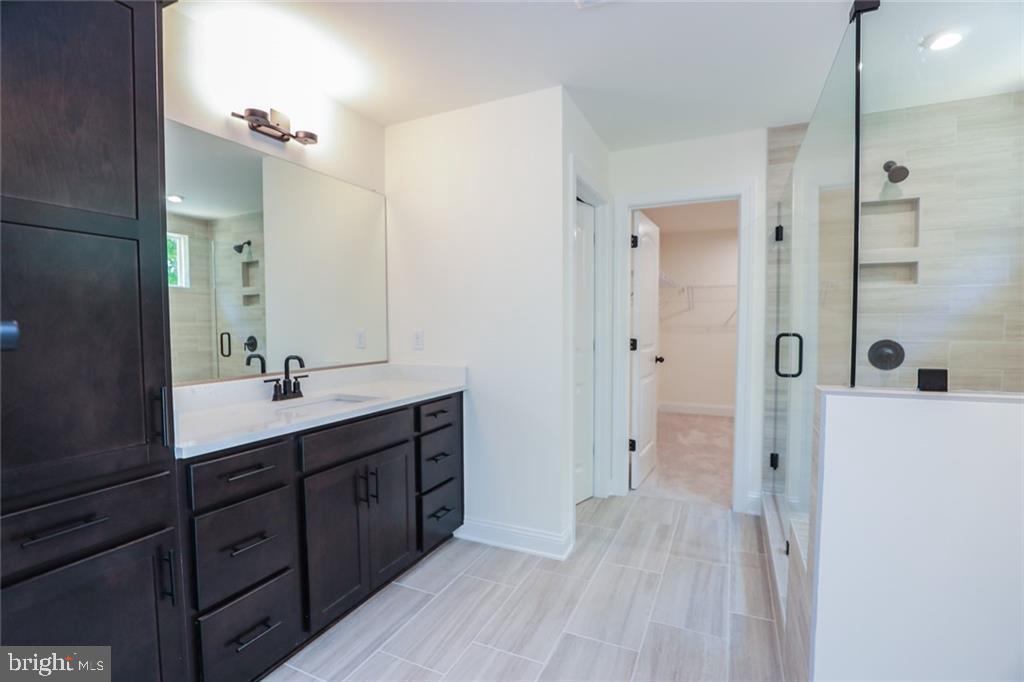 3911 JETT CT, GUM SPRING, Virginia 23065, 5 Bedrooms Bedrooms, 9 Rooms Rooms,3 BathroomsBathrooms,Residential,For sale,3911 JETT CT,VAGO2000422 MLS # VAGO2000422