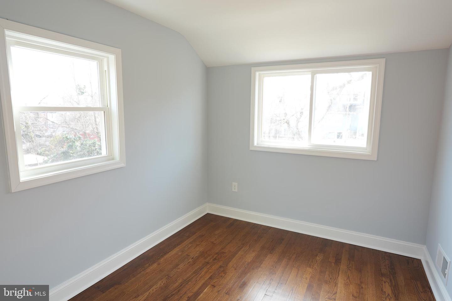 164 ELMIRA ST SW, WASHINGTON, District Of Columbia 20032, 3 Bedrooms Bedrooms, ,2 BathroomsBathrooms,Residential,For sale,164 ELMIRA ST SW,DCDC2242988 MLS # DCDC2242988