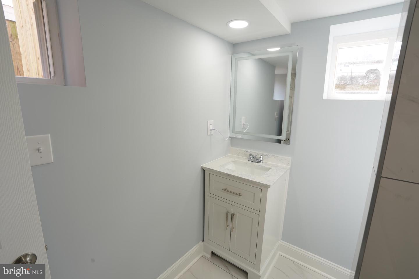 164 ELMIRA ST SW, WASHINGTON, District Of Columbia 20032, 3 Bedrooms Bedrooms, ,2 BathroomsBathrooms,Residential,For sale,164 ELMIRA ST SW,DCDC2242988 MLS # DCDC2242988