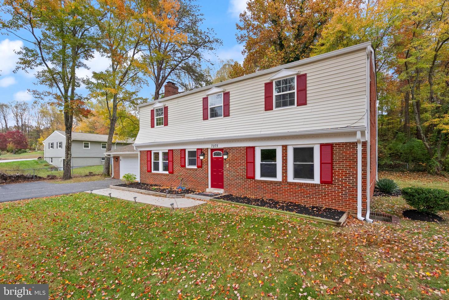 7075 YATES FORD RD, MANASSAS, Virginia 20111, 5 Bedrooms Bedrooms, 9 Rooms Rooms,4 BathroomsBathrooms,Residential,For sale,7075 YATES FORD RD,VAPW2111136 MLS # VAPW2111136