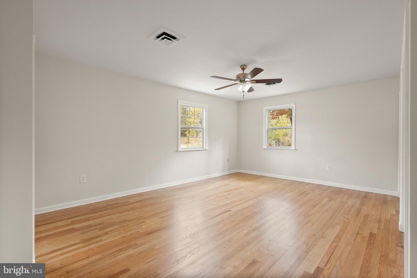 7075 YATES FORD RD, MANASSAS, Virginia 20111, 5 Bedrooms Bedrooms, 9 Rooms Rooms,4 BathroomsBathrooms,Residential,For sale,7075 YATES FORD RD,VAPW2111136 MLS # VAPW2111136