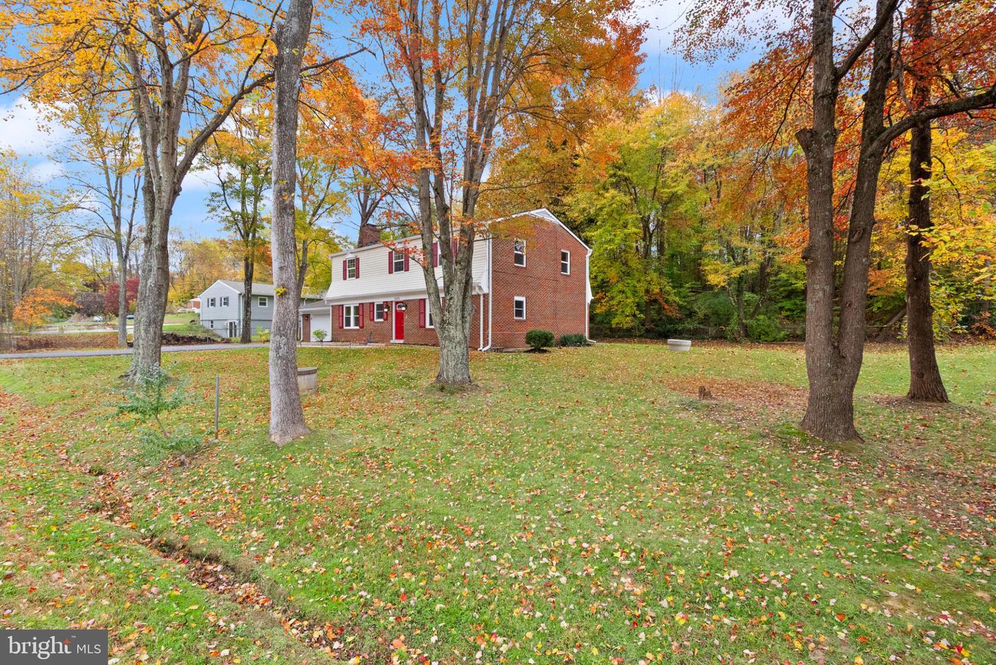 7075 YATES FORD RD, MANASSAS, Virginia 20111, 5 Bedrooms Bedrooms, 9 Rooms Rooms,4 BathroomsBathrooms,Residential,For sale,7075 YATES FORD RD,VAPW2111136 MLS # VAPW2111136