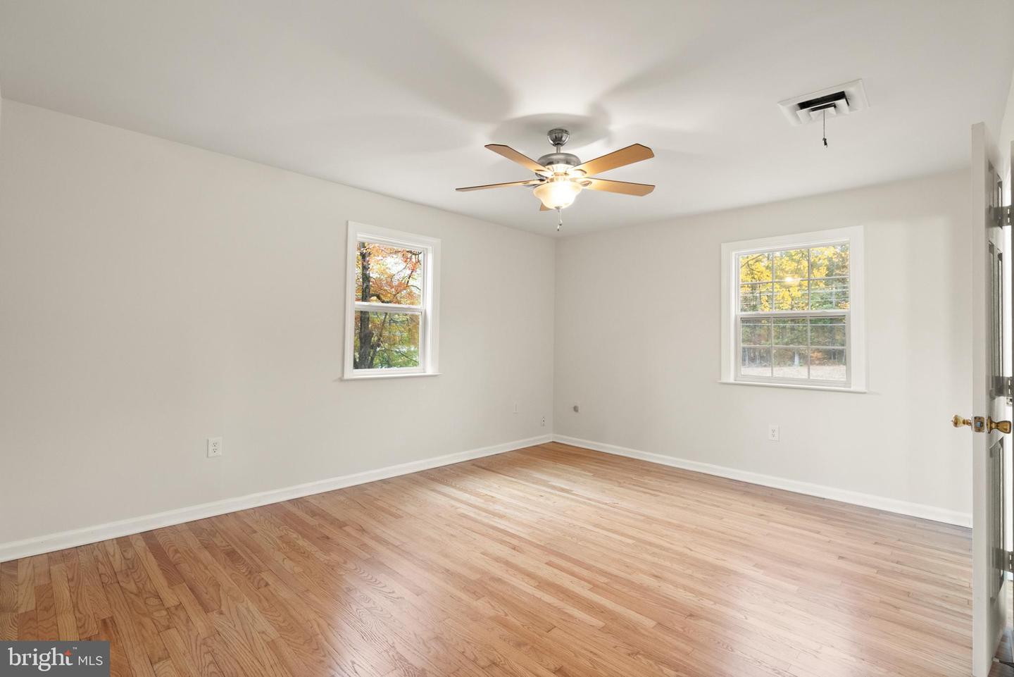 7075 YATES FORD RD, MANASSAS, Virginia 20111, 5 Bedrooms Bedrooms, 9 Rooms Rooms,4 BathroomsBathrooms,Residential,For sale,7075 YATES FORD RD,VAPW2111136 MLS # VAPW2111136