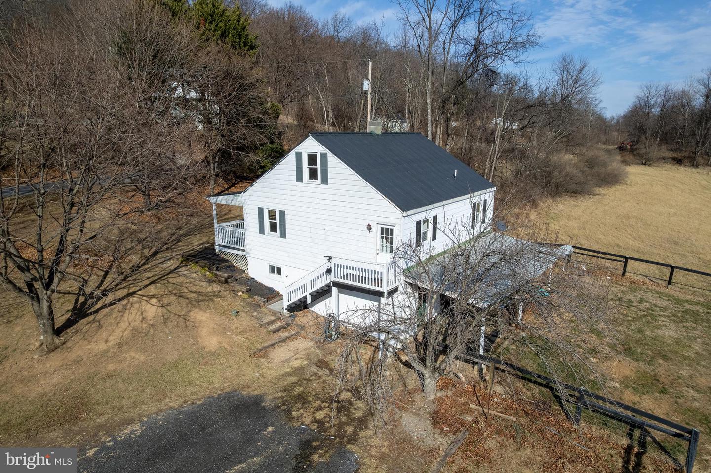 344 FROG HOLLOW RD, WINCHESTER, Virginia 22603, 3 Bedrooms Bedrooms, ,2 BathroomsBathrooms,Residential,For sale,344 FROG HOLLOW RD,VAFV2039198 MLS # VAFV2039198